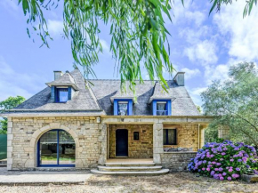 Holiday Home Maison De Bréarec by Interhome